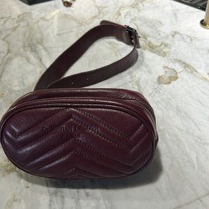 Christian Laurier waist bag - burgundy